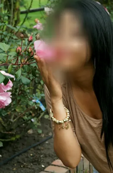 Anniina, 32