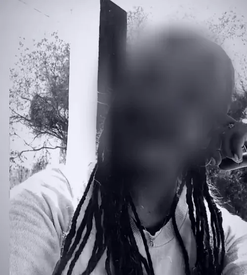 Emilia, 28