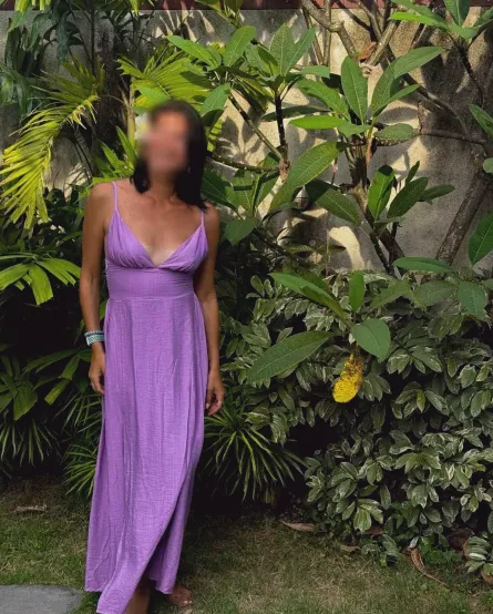 Iman, 35