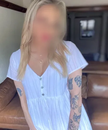 Krista, 40