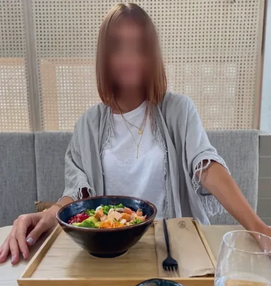 Leyla, 37