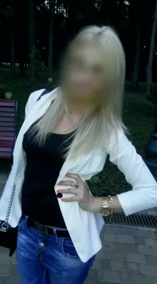 Sanni, 35